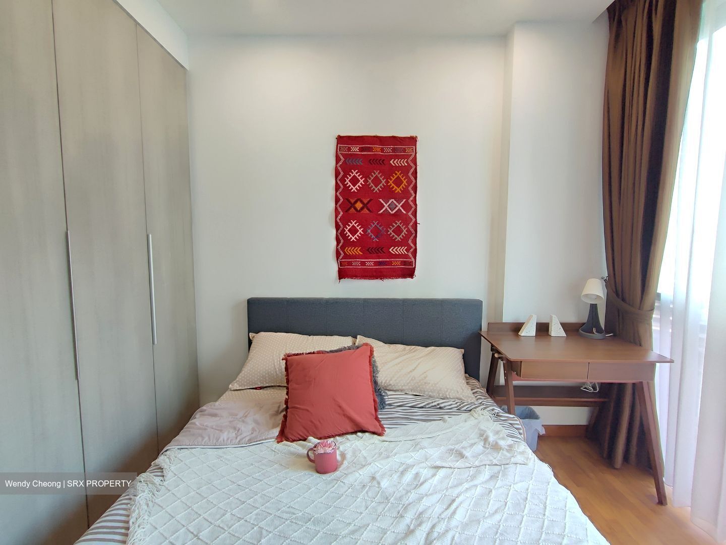 Esparina Residences (D19), Condominium #558257711